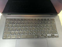 MacBook Air Liquid Retina 15インチ (Mid 2023) Apple M2 8コア/8GB/SSD 256GB ミッドナイト MQKW3J/A おまけつき_画像5