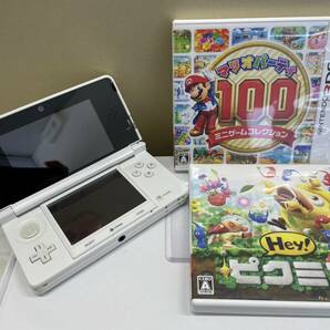 【EF939TY】Nintendo ニンテンドー 3DS ピュアホワイト 通電確認済み ソフト付き マリオパーティー ピクミン 現状品 ゲーム機 の画像1