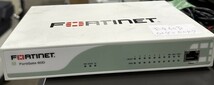 Fortinet フォーティネット Fortigate-60D FG-60D ACアダプタ付属 初期化済み ライセンス切 大阪発 024-0247_画像1