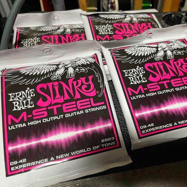 4セット　ERNIE BALL ( アーニー・ボール ) M-Steel Super Slinky #2923 09-42
