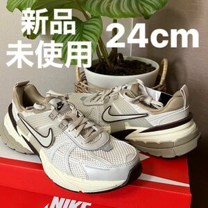 Nike WMNS V2K Run Light All Wood Brown/Khaki/Earth/Light Bone