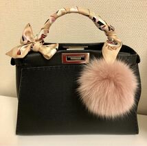 美品 FENDI フェンディ ピーカブー　おまけ付き　セレリア　ハンドバッグ ショルダーバッグ 2way ブラック 付属品全てあり　送料無料！_画像5