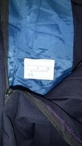 ３−６７　コスプレ衣装　特大サイズ　ロングスカート　紺色前広２８ヒダ　冬_画像3