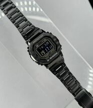 極美品 G-SHOCK GMW-B5000GD-1JF タフソーラー 電波受信 電波ソーラー マルチバンド6 Bluetooth動作モバイルリンク メタルバンド ブラック_画像10