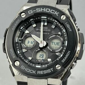 極美品 G-SHOCK GST-W300G-1AJF Gスチール G-STEEL タフソーラー 電波受信 電波ソーラー マルチバンド6 ブラック シルバー アナデジ ラバー