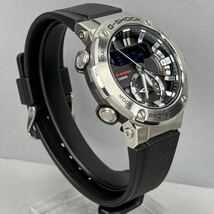 極美品 G-SHOCK GST-B200-1AJF GスチールG-STEEL タフソーラー Bluetooth搭載モバイルリンク アナデジ ブラック 反転液晶 メタル カーボン_画像6