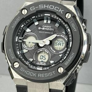 極美品 G-SHOCK GST-W300G-1AJF Gスチール G-STEEL タフソーラー 電波受信 電波ソーラー マルチバンド6 ブラック シルバー アナデジ ラバー