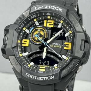 極美品 G-SHOCK GA-1000-8AJF SKY COCKPIT スカイコックピット アナデジ ブラック イエロー 反転液晶 方位/温度計 ツインセンサーモデル