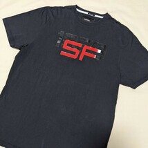 ☆AC64 ● 訳有 Ferrari フェラーリ メンズ XL 半袖 Tシャツ カットソー 黒 クルーネック ビッグロゴ カジュアル_画像1