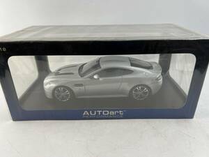 未開封　1/18 AUTOart Aston Martin V12 Vantage Silver 70206 / オートアート アストンマーチン V12 ヴァンテージ シルバー　１円～