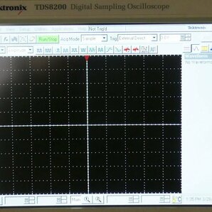 Tektronix TDS8200 デジタルオシロスコープ 診断パス 80A02モジュール付き (中古 現状品 通電確認のみ) テクトロニクス J☆の画像7