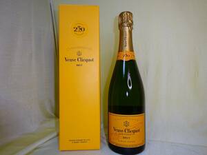 古酒 未開栓 Veuve Clicquot BRUT/ヴーヴ・クリコ ブリュット 750ml 12% 250ANS CHAMPAGNE