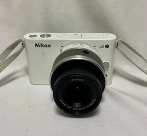 1円〜③ 美品 Nikon 1 J2 標準ズームレンズキット [ホワイト] 10-30mm f/3.5-5.6付属