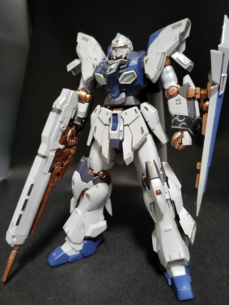 【ガンプラ/塗装品】HG シナンジュスタイン