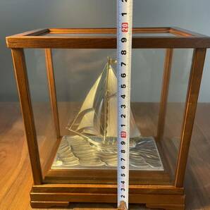 《値下即決早い者勝ち》銀 ヨット STERLING 960 刻印 スターリングシルバー SEKI 関工芸 置物 ガラスケース 木箱 船 帆船 銀製 SILVERの画像10
