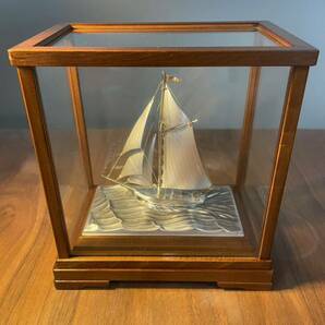 《値下即決早い者勝ち》銀 ヨット STERLING 960 刻印 スターリングシルバー SEKI 関工芸 置物 ガラスケース 木箱 船 帆船 銀製 SILVERの画像8