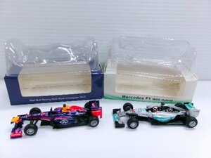 スパーク 1/64 レッド ブル RB9 ワールドチャンピオン 2013 S.ベッテル + メルセデス F1 W06 ハイブリッド L.ハミルトン (6143-181)