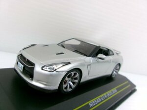 ファースト43 1/43 ニッサン GT-R R35 2008 シルバー (3242-277)