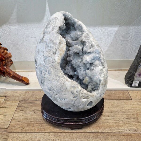【13.3 kg】 大型希少品・セレスタイト原石 天青石 ジオード 天然石