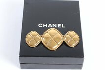 CHANEL シャネル マトラッセ ピンブローチ ブローチ アクセサリー ヴィンテージ ゴールド 箱付き 1551-AS_画像1