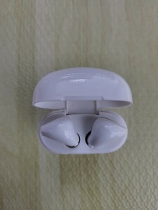 【美品】Bluetooth ワイヤレスイヤホン i7s　ほぼ未使用　動作確認済み