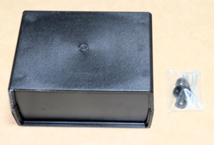 ヤフオク ヨーロッパから輸入した自作 DIY用 樹脂ケース 黒パネル 150X110X70mm