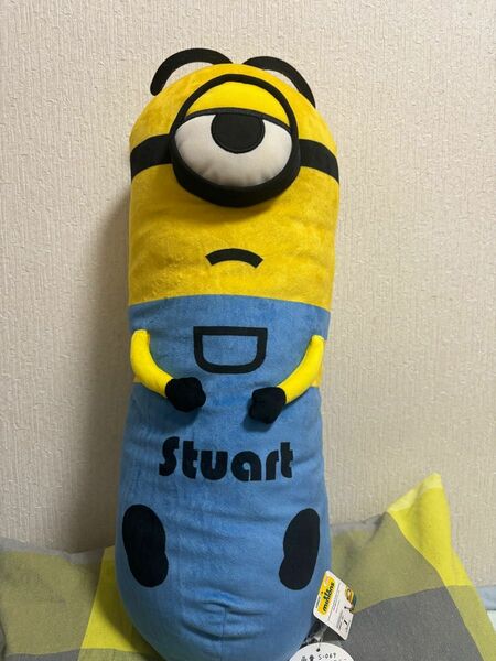 ぬいぐるみ クッション　ミニオン