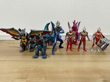 ウルトラマンガイア ウルトラマンアグル 怪獣 超獣 ソフビ ゾグ アリブンタ ウルトラマン ファイブキング 英雄勇像 スプリームヴァージョン_画像3