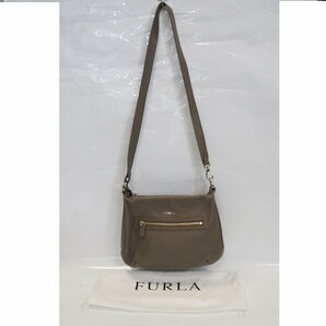 Th956502 フルラ ショルダーバッグ 本革 ベージュ系 ロゴ金具 レディース Furla 中古の画像2