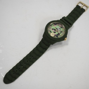 Th957482 ヴェルサーチ メンズ 腕時計 VERSUS ライオン VSPOY7121 クォーツ カモフラージュ文字盤 グリーン系 VERSACE 美品・中古の画像5