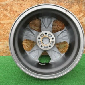 ★2926AMZ ホンダ純正 17×7.0J 5/114.3 +55 アルミホイール 4本 中古 ☆ヴェゼル外しの画像5