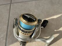 1円スタート Daiwa ダイワ CREST 2000 クレスト スピニングリール リール 60サイズ発送_画像2