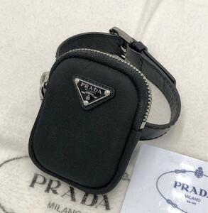 ［美品］PRADA ナイロン　ポーチ　ベルト付き　トライアングルロゴ　ブラック