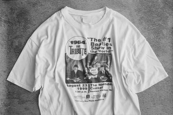 ★送料無料【vintage】ヴィンテージ Tシャツ　Beatles ビートルズ　XL 大阪pigstyで購入　レア　古着　ロックT ピグスティー