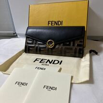 FENDI フェンディ 長財布 二つ折り財布 ズッカ エフイズ レザー 付属品付き シリアルあり_画像1