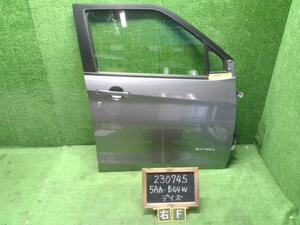 デイズ 5AA-B44W 右フロントドア　運転席側 自社品番230745（品番不一致クレーム対象外）