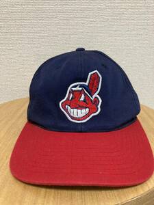 90s USAヴィンテージ CLEVELAND INDIANSインディアンス キャップ ベースボールキャップ 帽子 OUTDOOR CAP MLB Cleveland Guardians