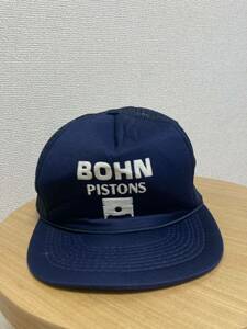 80's 90's USAヴィンテージ DESIGNER PRO メッシュキャップ 帽子 BOHN PISTONS ネイビー 紺 トラッカーキャップ