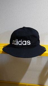 adidas ロゴ刺繍 コットンツイル ベルハット ブラック L 58cm 帽子