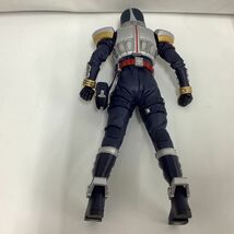 1円〜 メディコムトイ リアルアクションヒーローズ RAH No.568 仮面ライダーブレイド 2012 デラックスタイプ_画像4