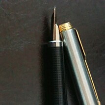 【希少】 PARKER パーカー 万年筆 180 管F2_画像3