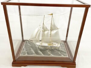 銀製ヨット 純銀 刻印 銀細工 帆船 模型 木製枠ガラスケース付 アンティーク 工芸品 置物 インテリア TPSP-87