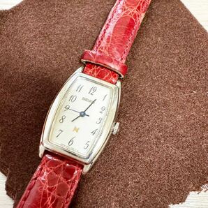 SEIKO セイコー NOIE ノイエ 腕時計 ウォッチ レディース シルバー 箱 保証書 あり 現状 の画像4