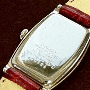 SEIKO セイコー NOIE ノイエ 腕時計 ウォッチ レディース シルバー 箱 保証書 あり 現状 の画像5