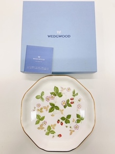 美品 ウェッジウッド ワイルドストロベリー 皿 プレート オクタゴナルディッシュ いちご WILD STRAWBERRY WEDG WOOD