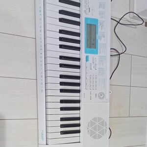 CASIO 光ナビゲーションキーボード 電子ピアノ