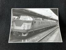 【昔の鉄道写真】L672-18■中野駅■回9531M/電気検測試験車■クモヤ443＋クモヤ442■昭52.5.7■国鉄_画像1