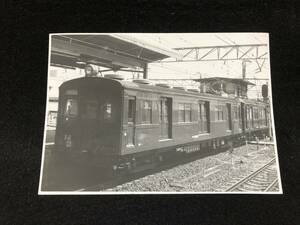 【昔の鉄道写真】L675-27■大船駅■試8393M■クモヤ22202+クエ28002■昭52.5.20■国鉄