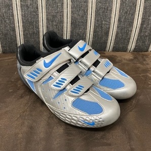 中古 nike ALTEA II WOMEN サイズ25.5の画像1