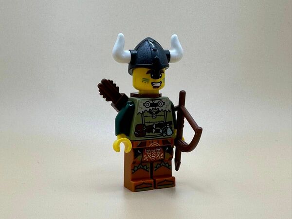 LEGO #21343 バイキングの村 戦士 弓使い ミニフィグ
